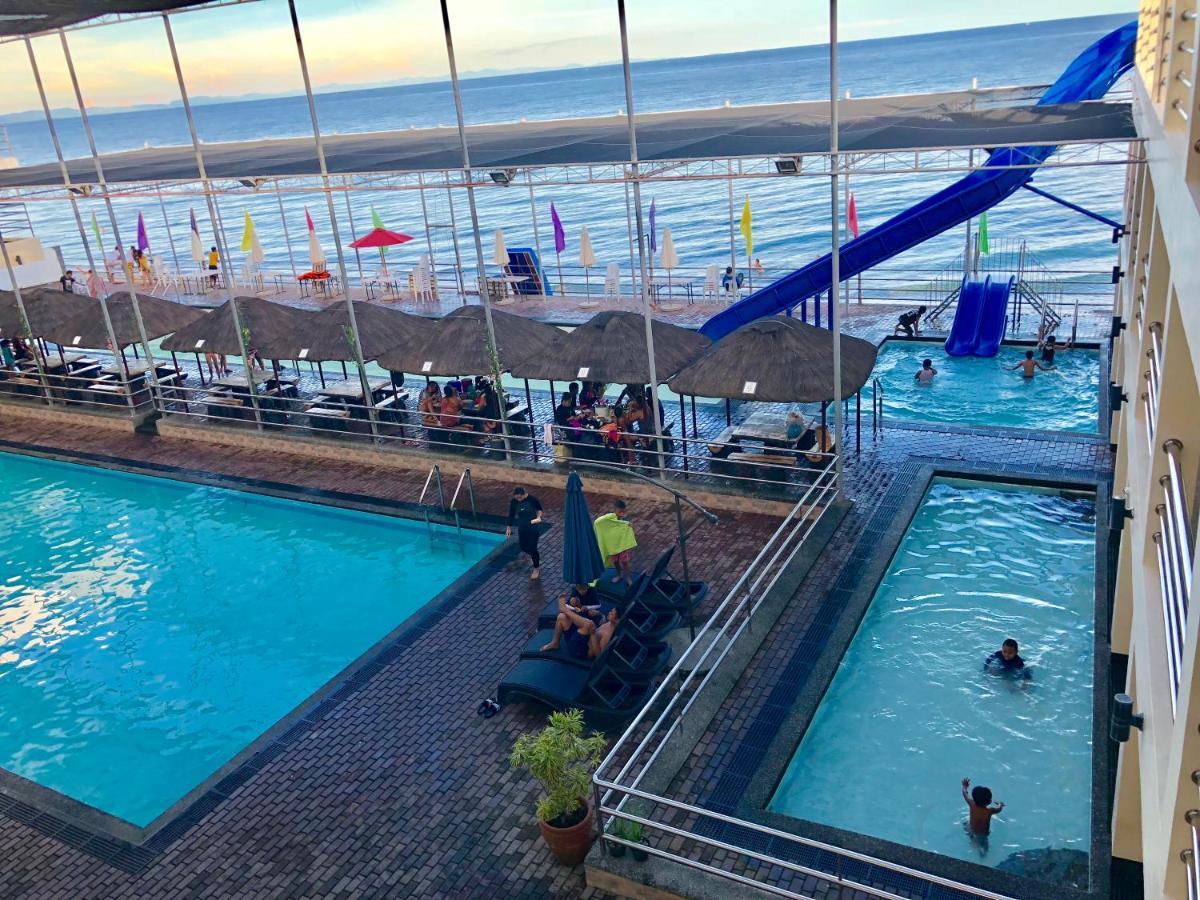 La Primera Grande Beach Resort Roxas  Eksteriør billede